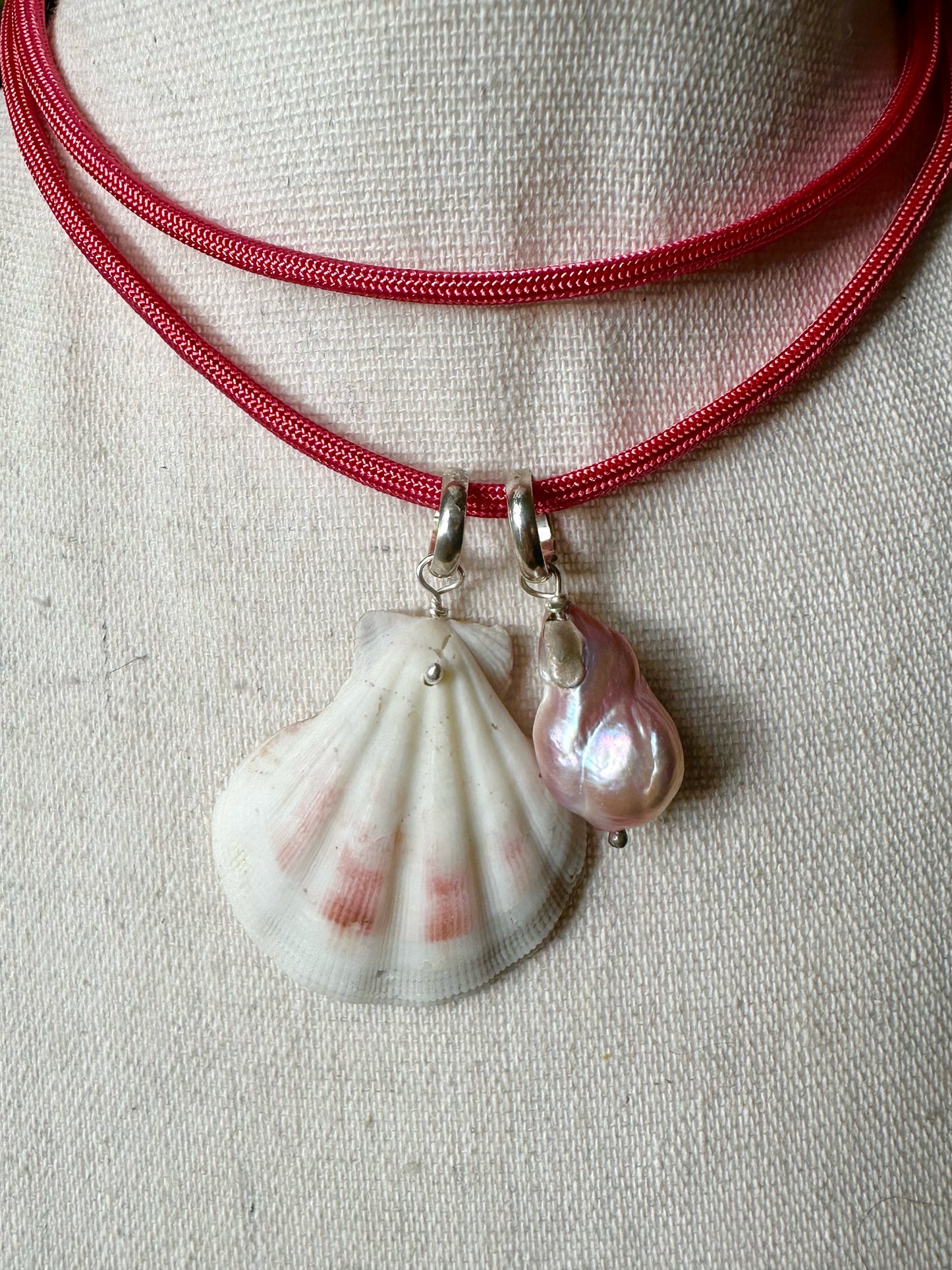 Scallop Shell & Baroque Pearl Necklace Hung on Coral Red Paracord