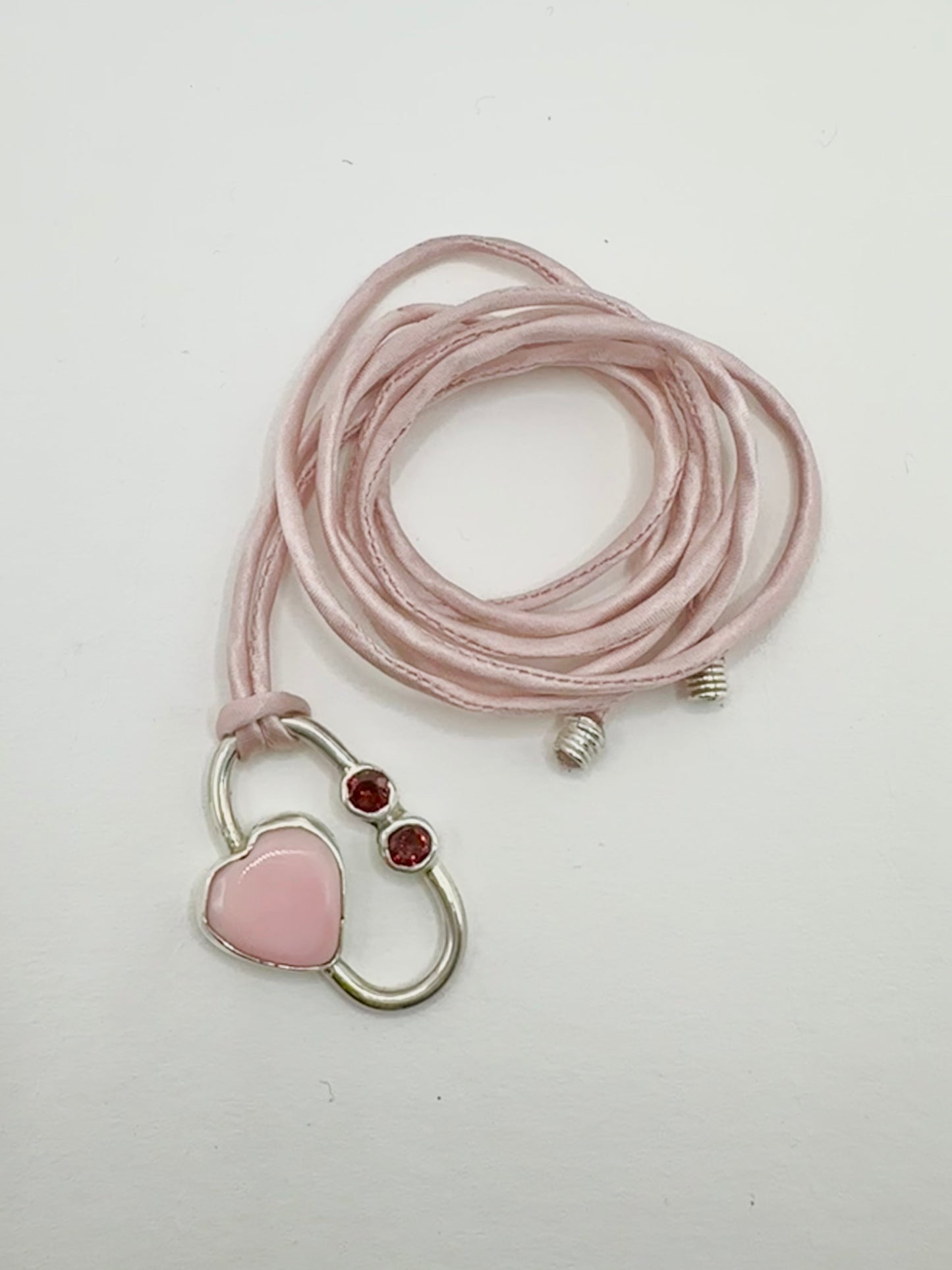 Faux Carabiner - Queen Conch and Red Garnet