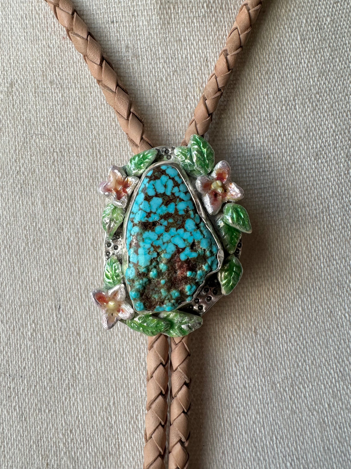 Kingman Turquoise & Enameled Wildflower Bolo Tie